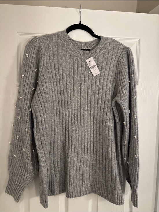 Lane Bryant Sweaters - Lane Bryant Pearl Embellished Ribbed Sweater 18/20 NWT